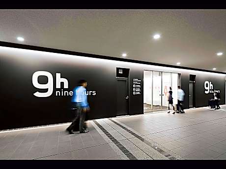9h nine hours Narita Airport