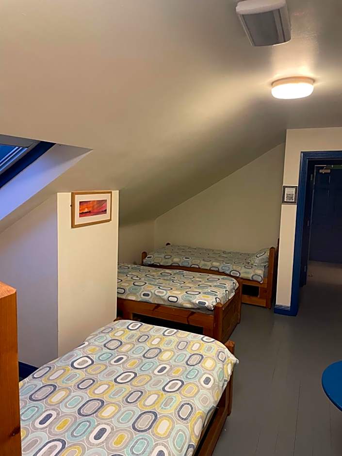 Coastguard Lodge Hostel at Tigh TP