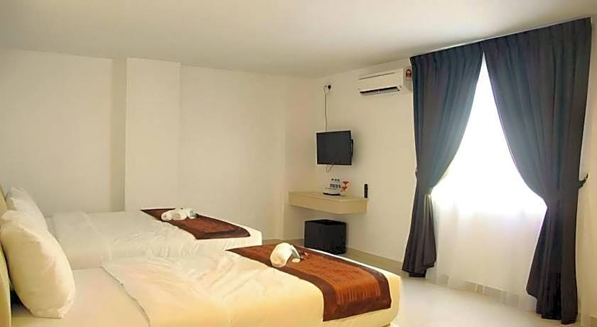 Peach Hill Hotel & Cafe