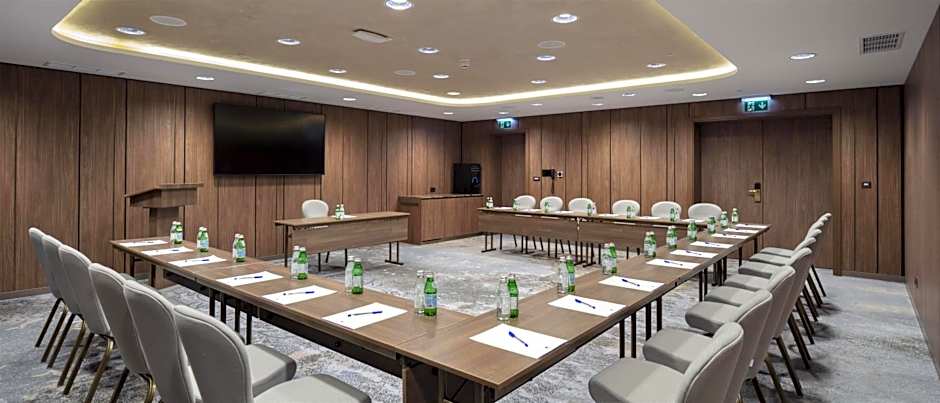 DoubleTree by Hilton Plovdiv Center