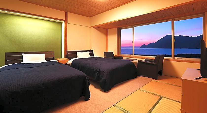 Okukinosaki Seaside Hotel