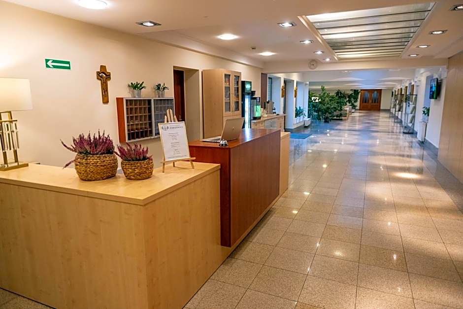 Uroczysko Porszewice - Ośrodek Rekolekcyjno-Konferencyjny koło Łodzi