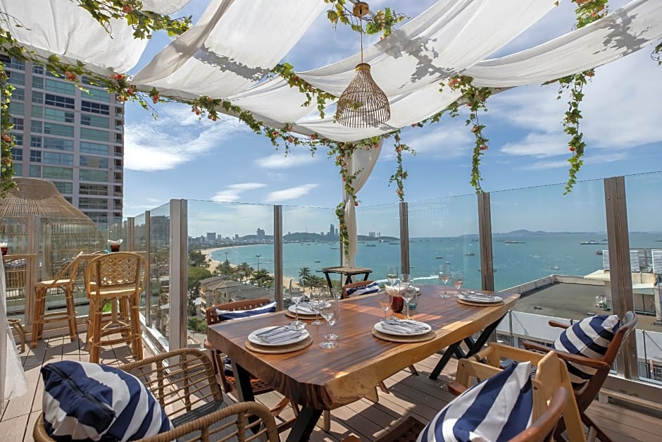 Pattaya Sea View Hotel