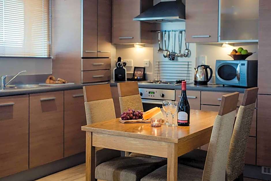 PREMIER SUITES Newcastle