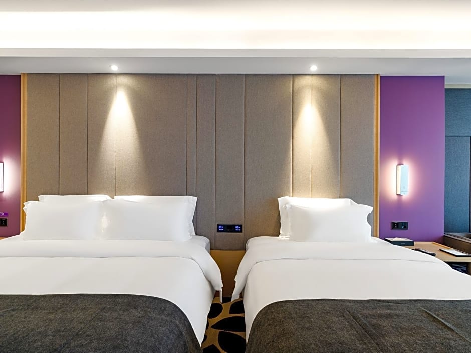 Lavande Hotel Zunyi Times Tianjie