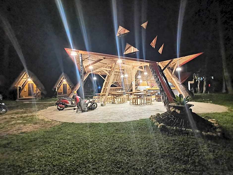 Loboc Nipa Hut Village