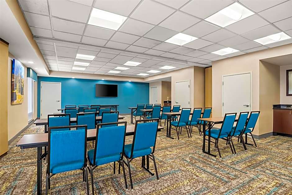 Hampton Inn By Hilton & Suites Richmond/Virginia Center, Va