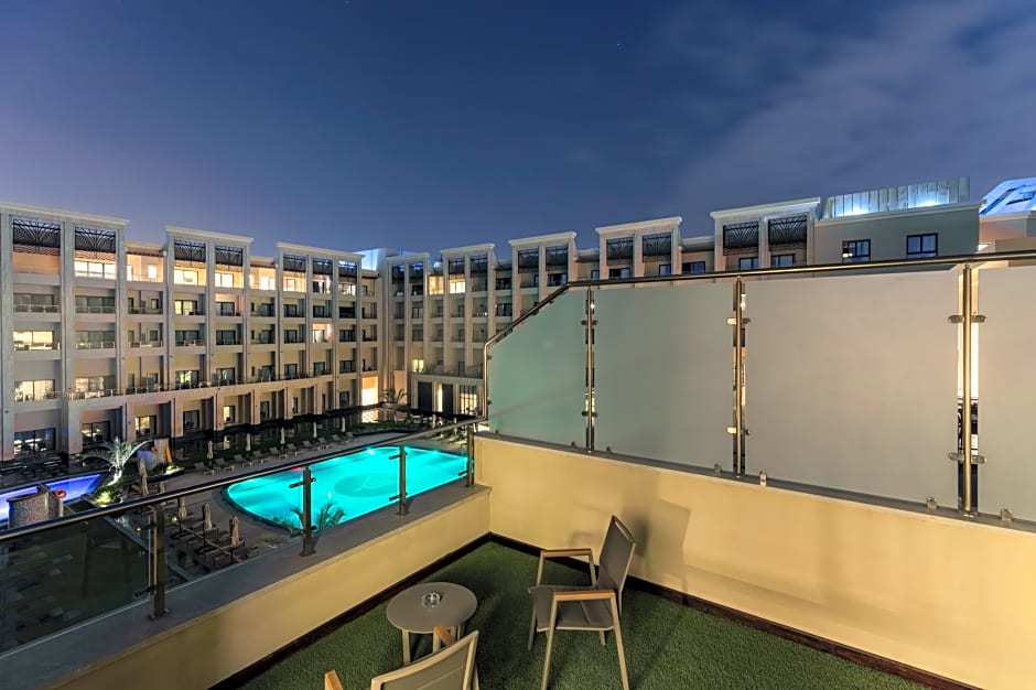 Triumph Luxury Hotel