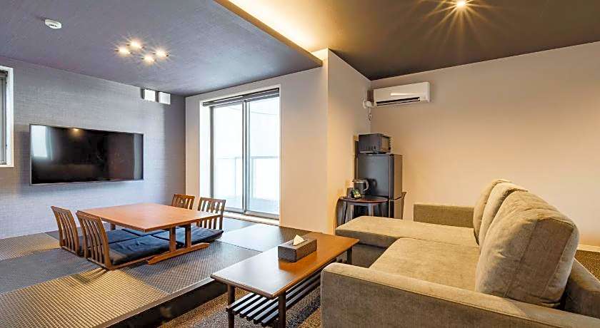 GRAND BASE Moji Nagomi