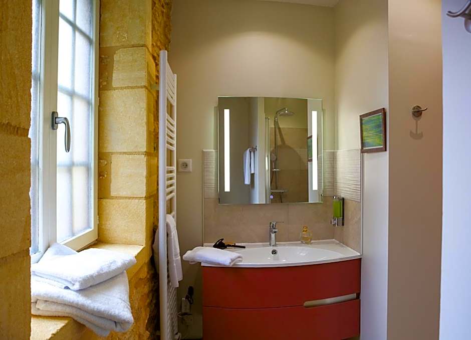 Aux Bories de Marquay, chambres d'hôtes B&B avec piscine et SPA près de Sarlat