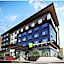 Holiday Inn Express And Suites St.Thomas. By IHG