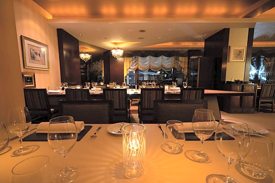 Phoenix Hotel by HHG