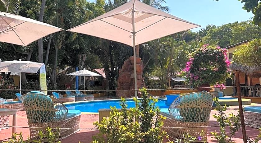 Hotel y Bungalows Acuario