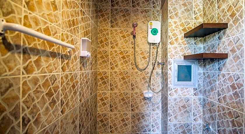 Lanta Nice Beach House