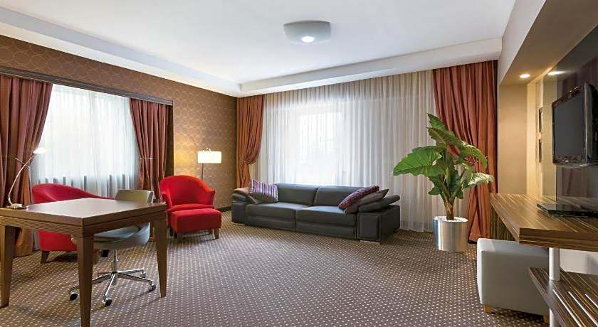 Ramada Plaza by Wyndham Izmit