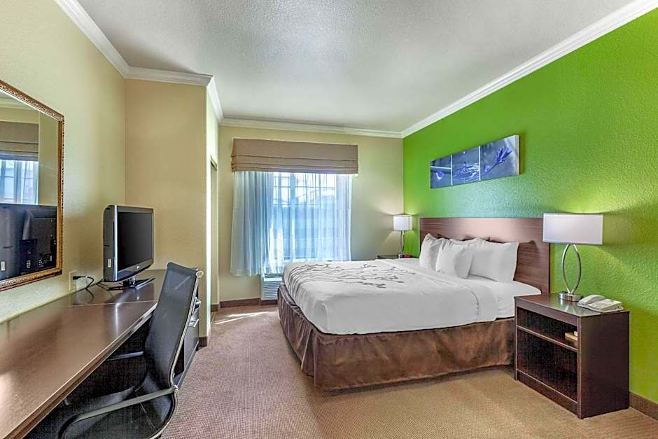 Sleep Inn & Suites Hewitt - South Waco