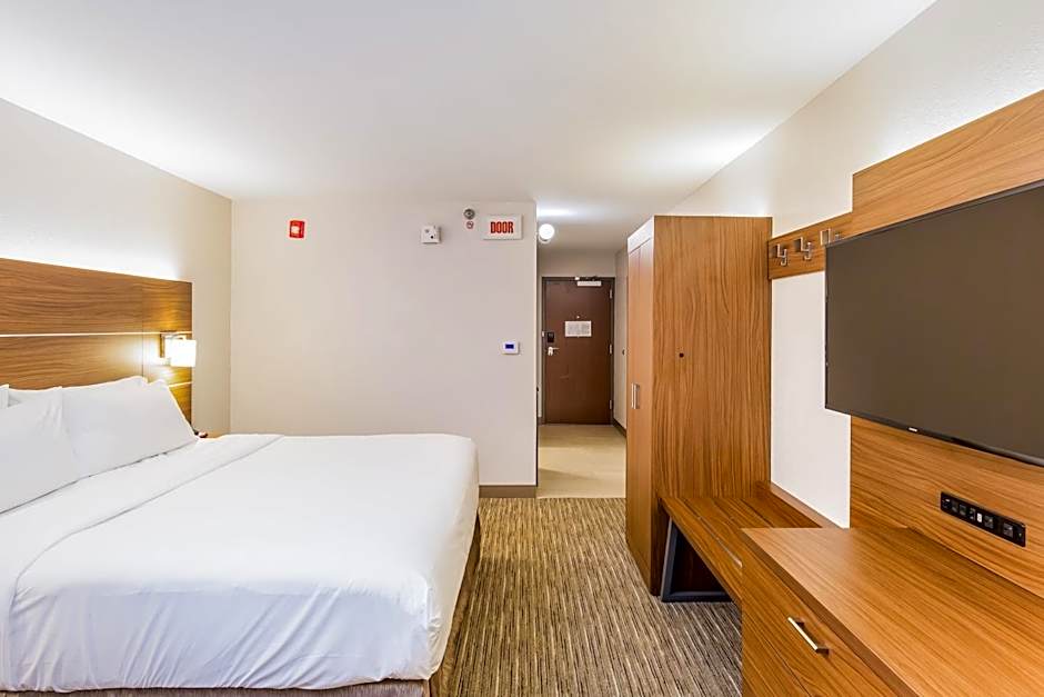 Holiday Inn Express Orange Beach - On The Beach By IHG