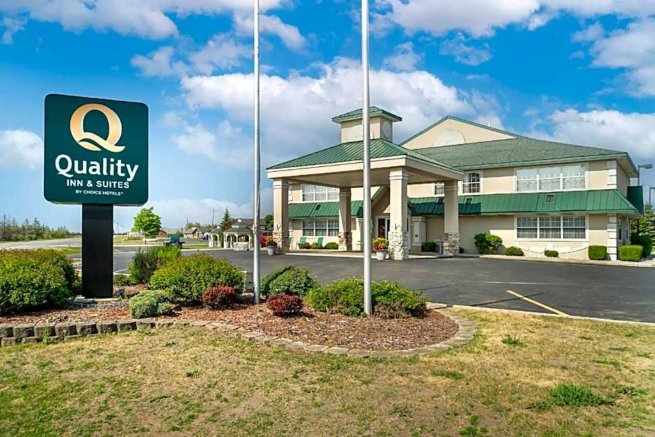Quality Inn & Suites Manistique