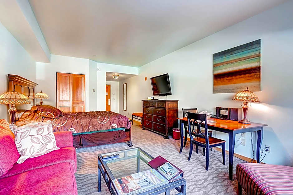 Gateway Mountain Lodge by Keystone Resort