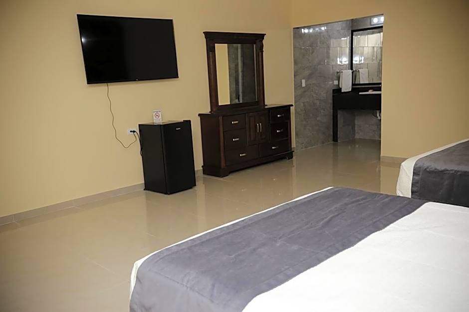 Hotel Posada Santa Fe Sabinas