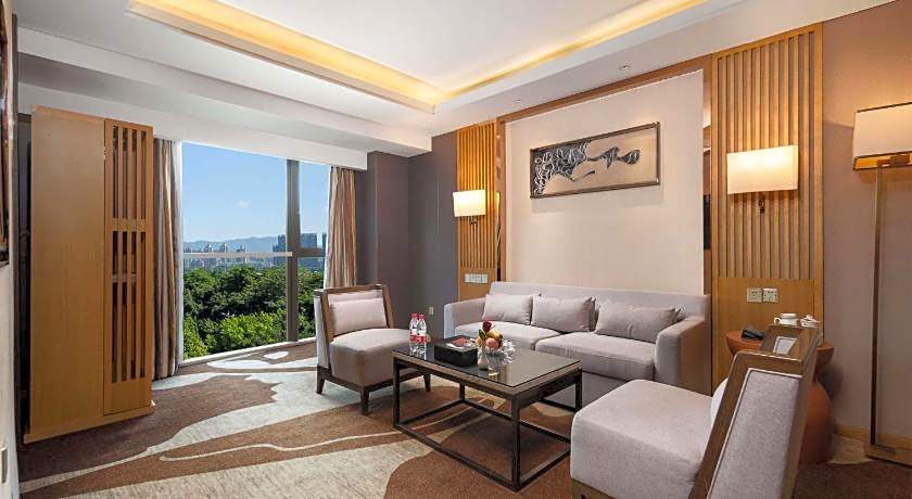 Ramada Plaza By Wyndham Fuzhou South