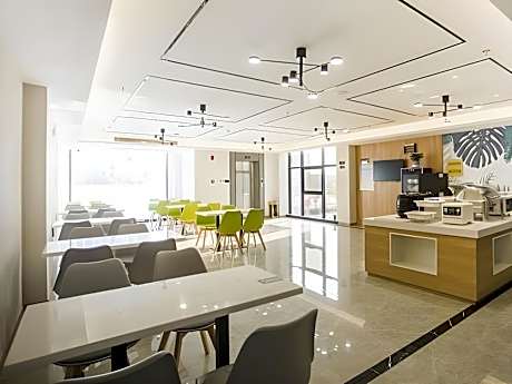 GreenTree Inn Express Taizhou Jiangyan Hardware City