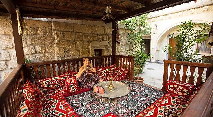 Stone House Cave Hotel