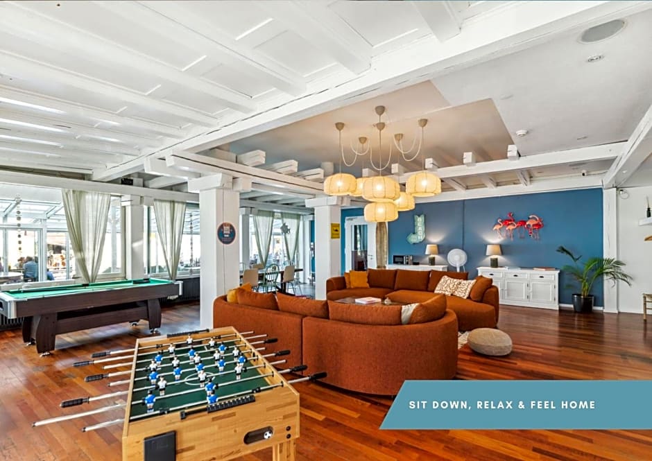becozy du Lac Self-Check In Hotel Riviera Edition