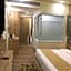 Hotel Wisteria blue