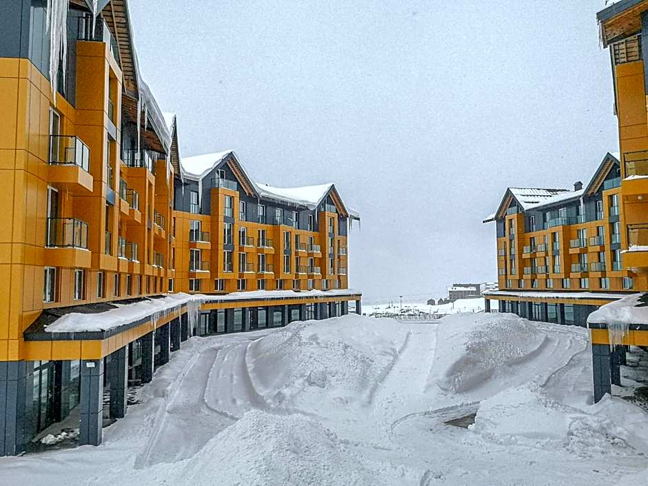 New Gudauri Four Seasons F4 by Gudauri Travel