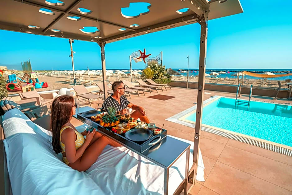 You & Me Beach Hotel