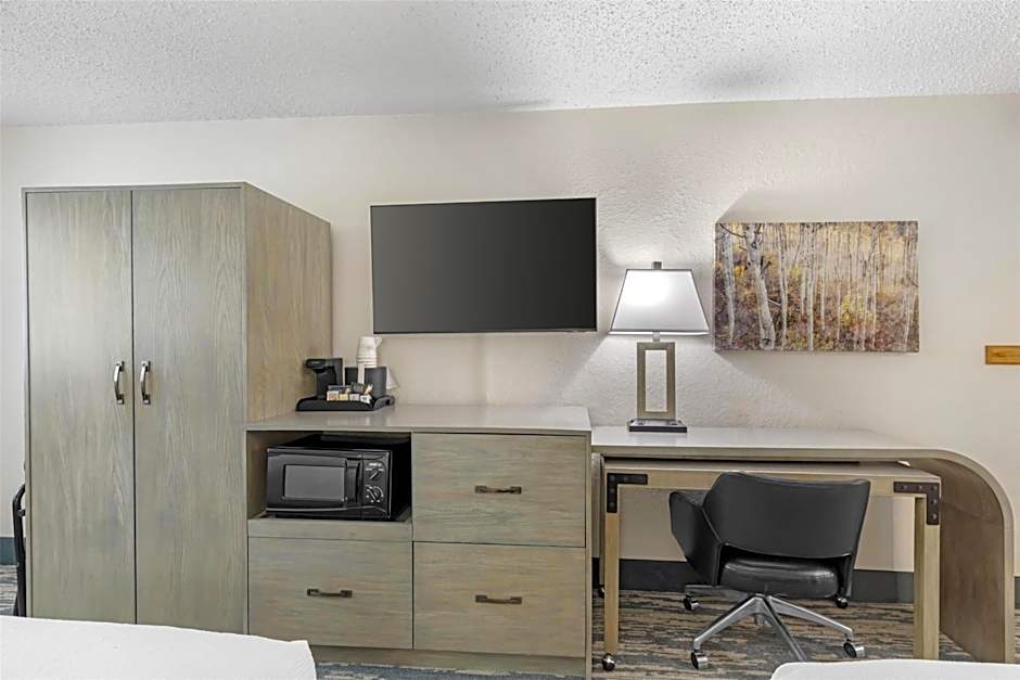 Best Western Alpenglo Lodge