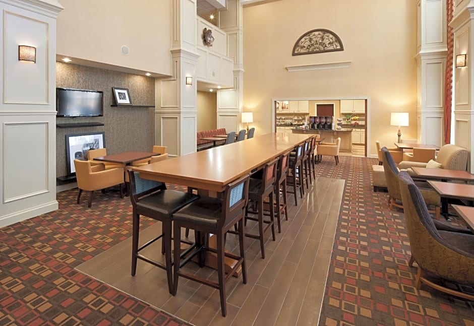Hampton Inn & Suites Texarkana