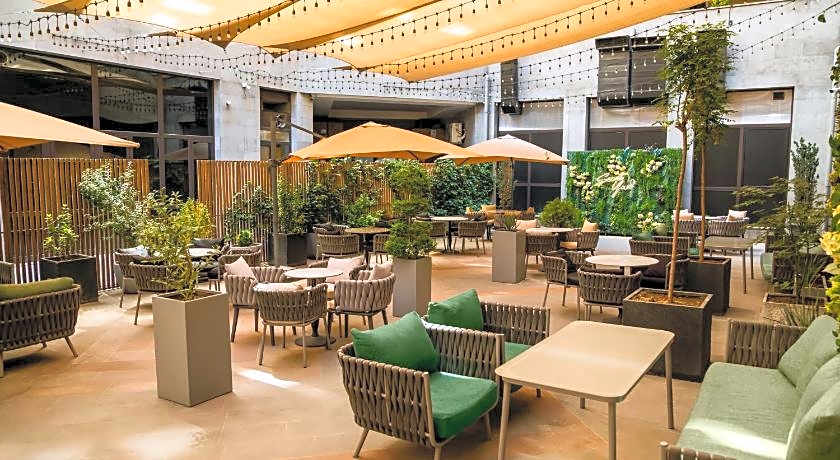 Ramada Hotel & Suites by Wyndham Yerevan