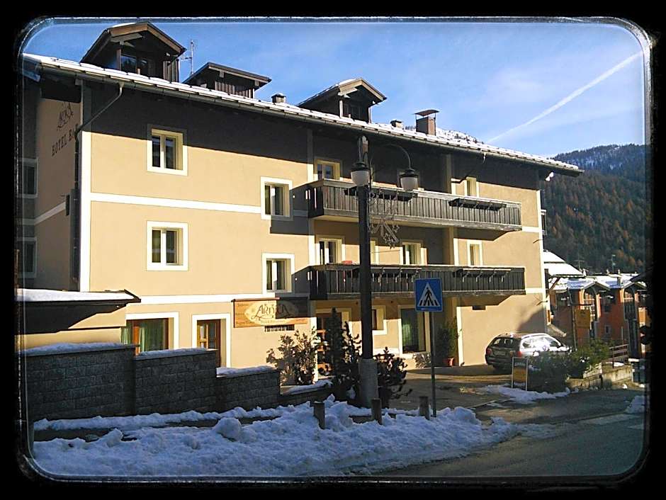 Hotel Garni Arnica ***S