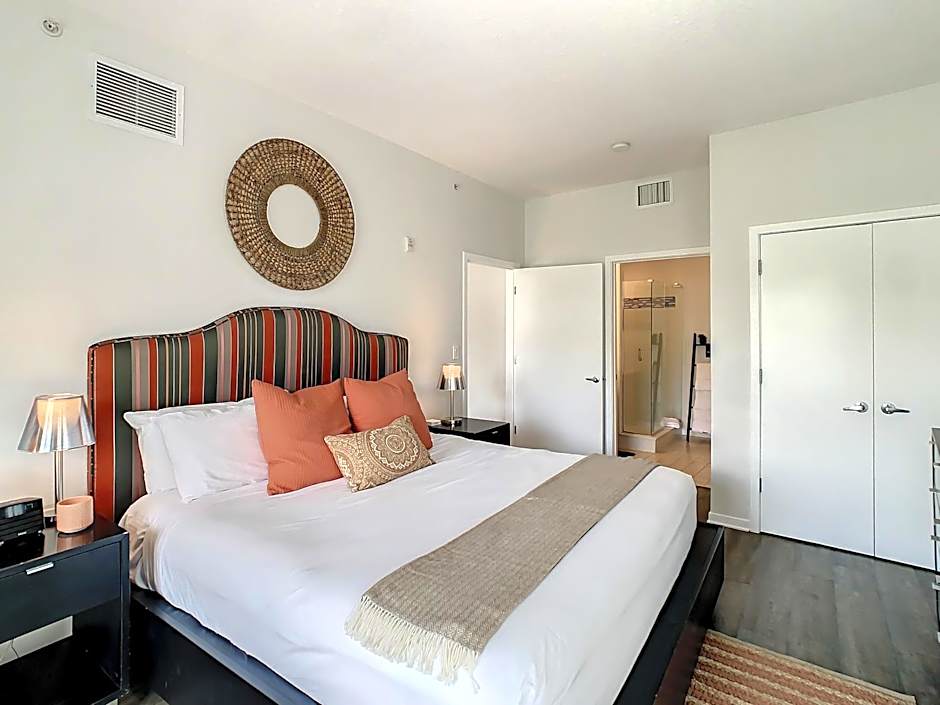 Pet Friendly in Orlando area near Disney