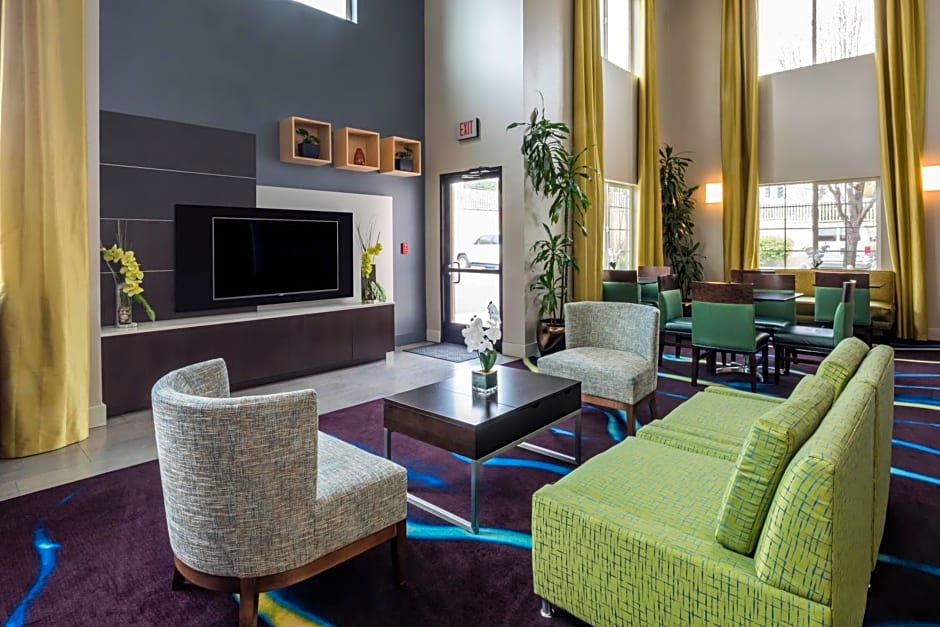 Holiday Inn Express Hotel & Suites Livermore By IHG