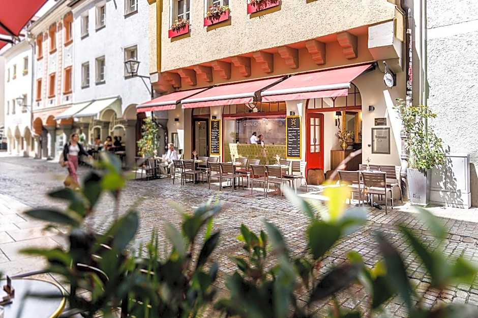 Bohemian Hotel