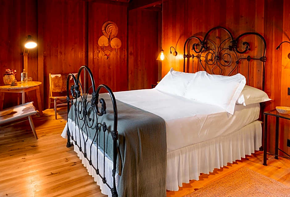 Senhora da Rosa, Tradition & Nature Hotel