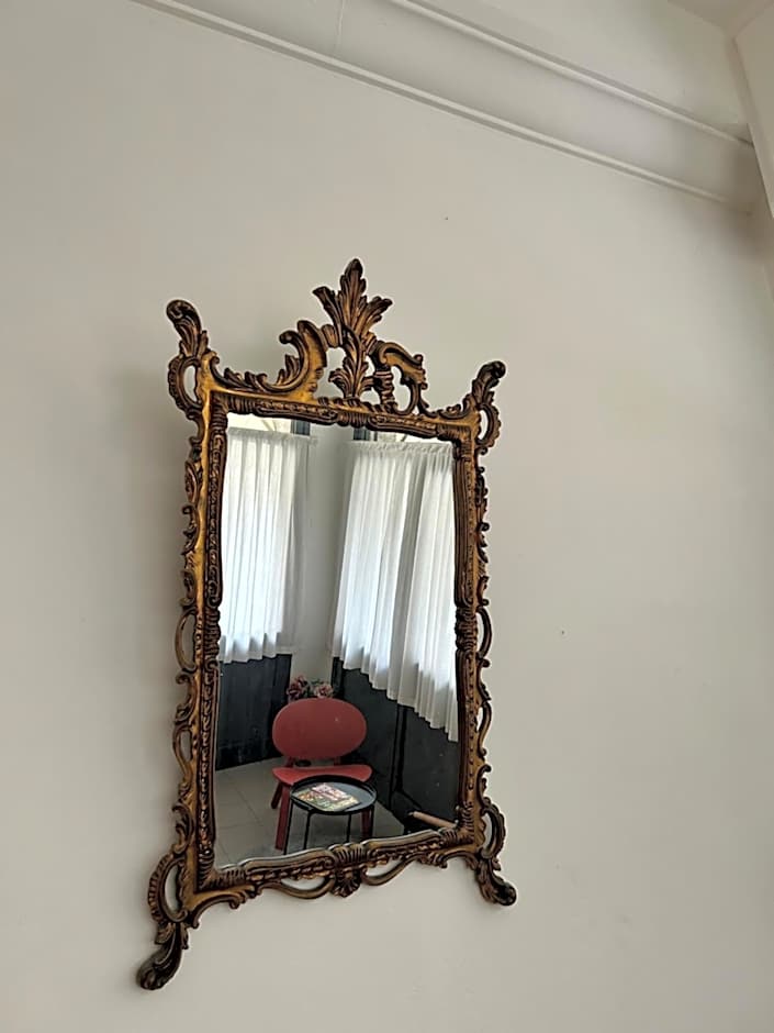 Hotel Cecile