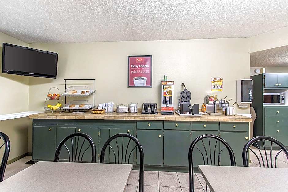 Econo Lodge Scottsboro Area
