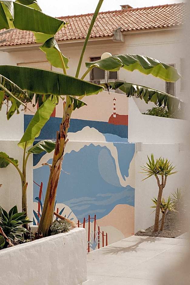 SUPERTUBOS HOUSE Peniche