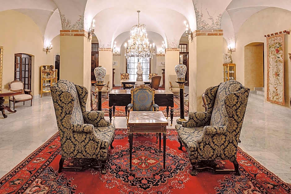 Castello di Casalborgone, Luxury Italian Castle Hotel