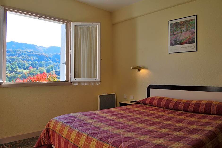 Family Hotel