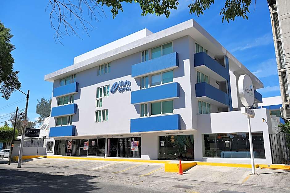 Vista Express Guadalajara Expo Surestay By Bw