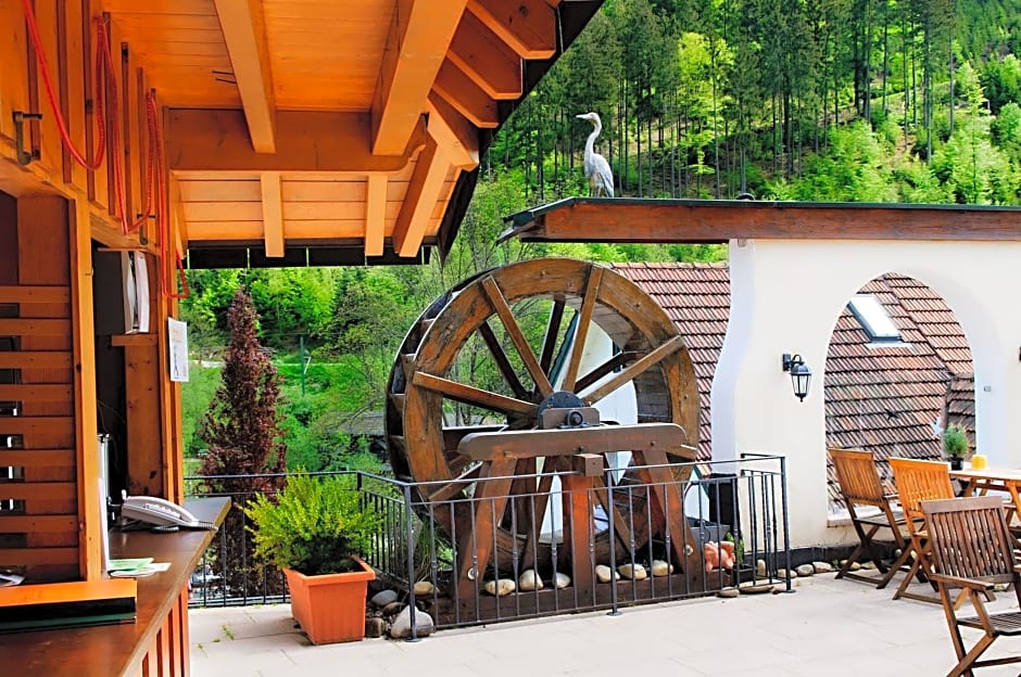 Holzschuhs Schwarzwaldhotel