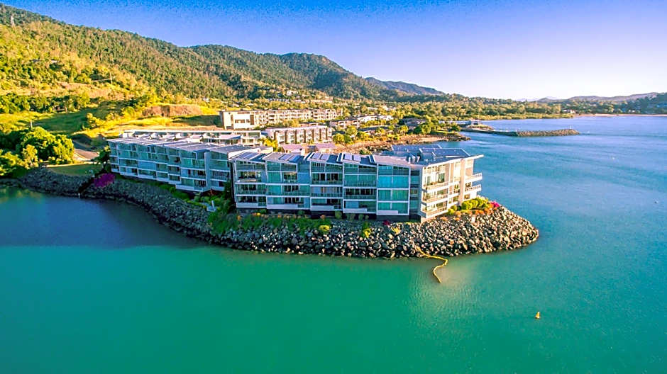 Peninsula Airlie Beach