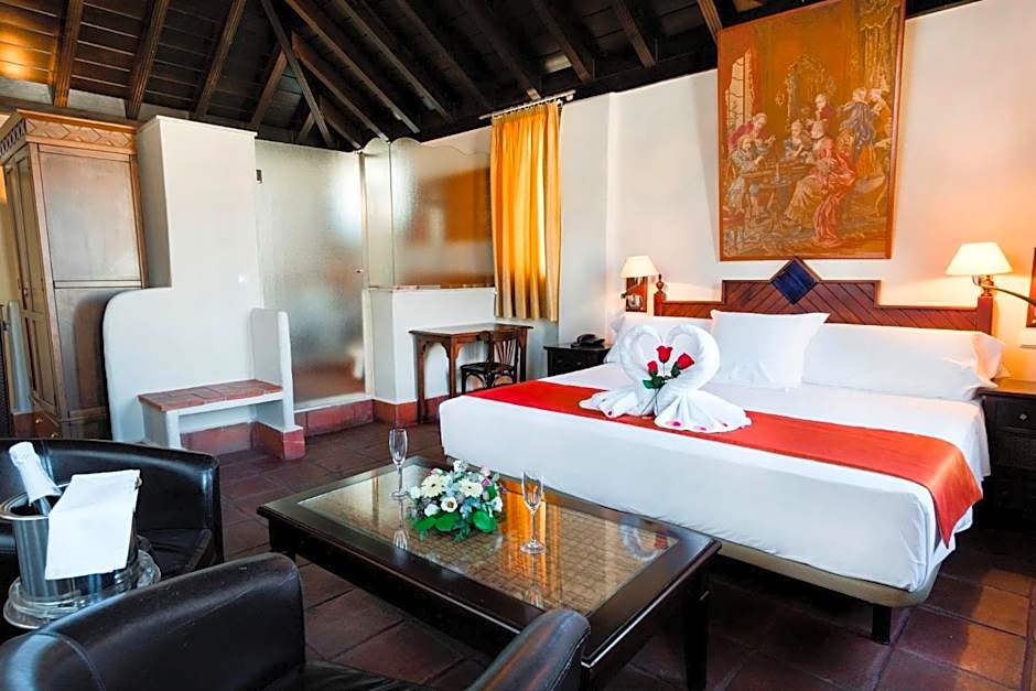 Hotel Casa Del Pilar