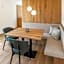 Laurena Aparthotel
