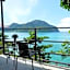 Phi Phi Seaside Bungalow